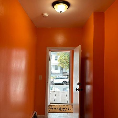 Fidellia Iron Room, Queen Bed Minutes From Newark Liberty International Airport And Newark Penn Station Luaran gambar