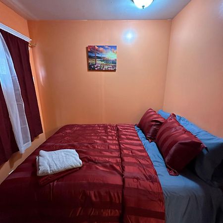 Fidellia Iron Room, Queen Bed Minutes From Newark Liberty International Airport And Newark Penn Station Luaran gambar