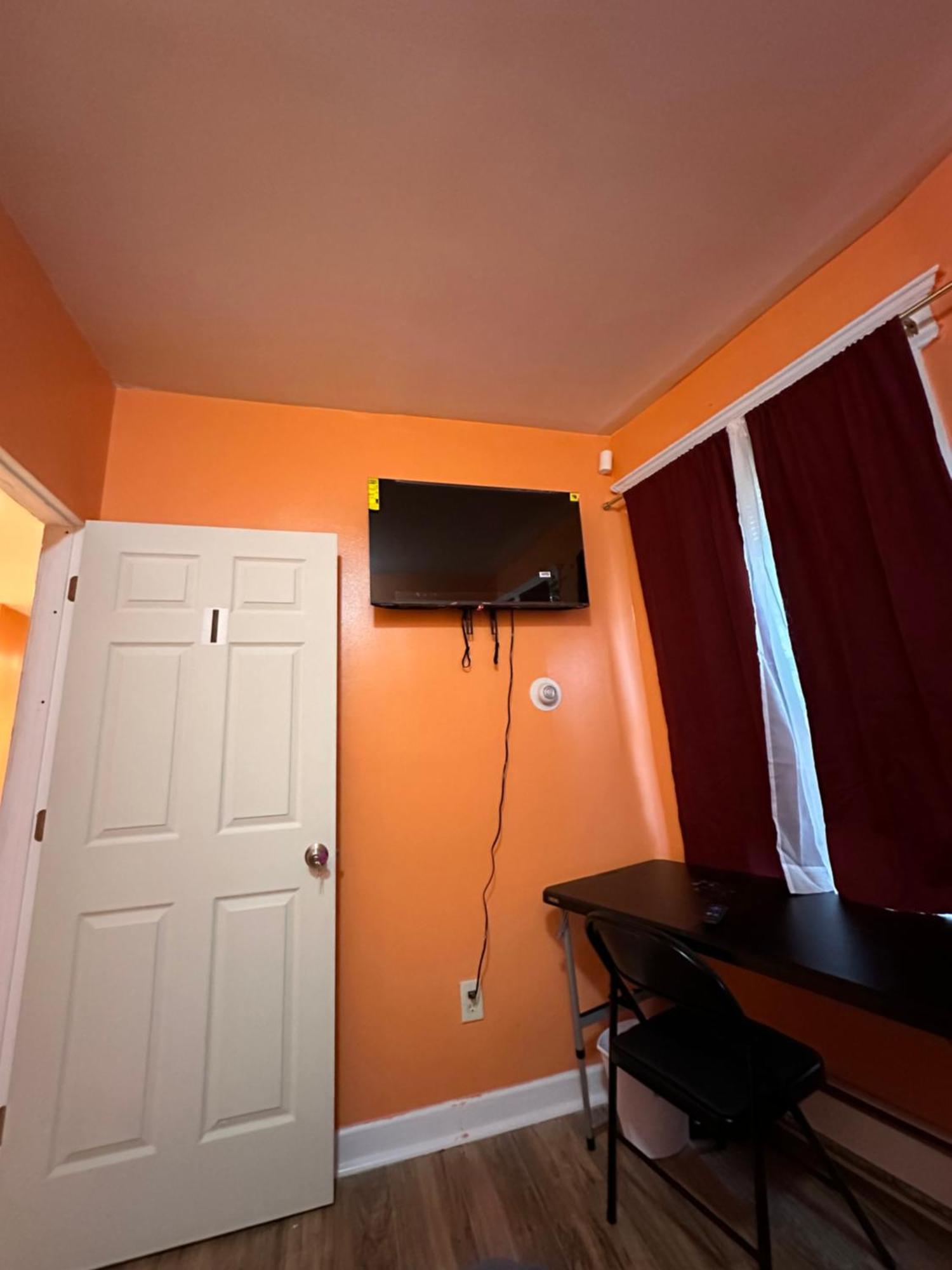 Fidellia Iron Room, Queen Bed Minutes From Newark Liberty International Airport And Newark Penn Station Luaran gambar